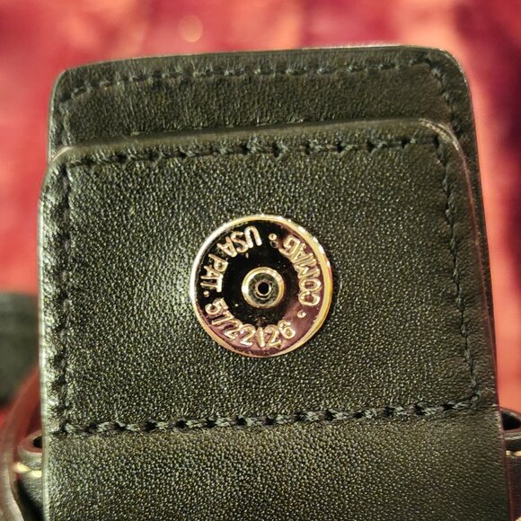 Vtg Coach F10910 MEDIUM Soho Hobo Y2K Black Leather Shoulder Bag Silver Buckle - Picture 7 of 15